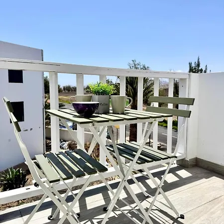 Sunset Paradise Apartment *